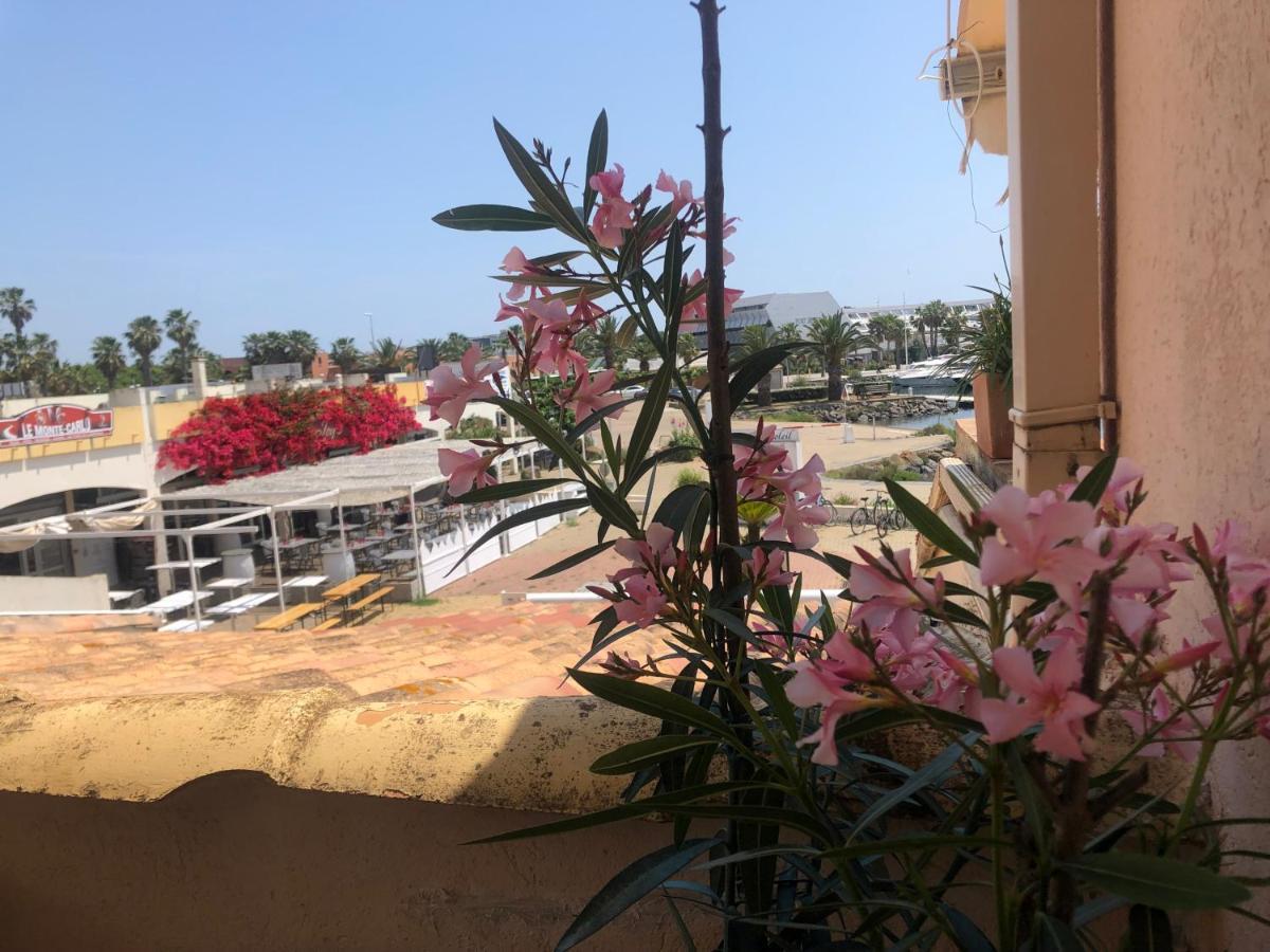 Naturiste Port Soleil Avec Piscine Agde Exterior foto