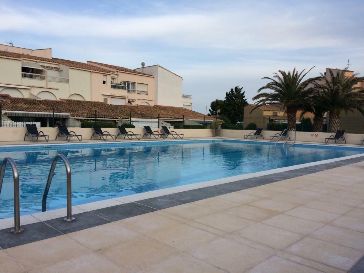 Naturiste Port Soleil Avec Piscine Agde Exterior foto